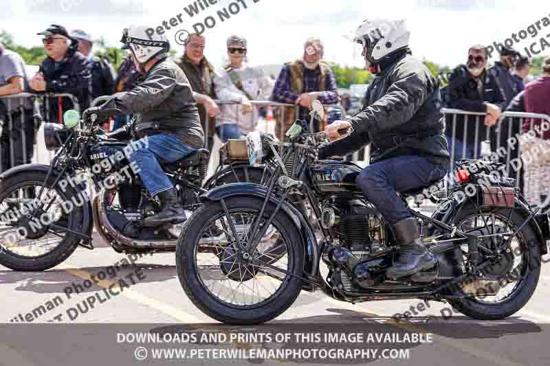 Vintage motorcycle club;eventdigitalimages;no limits trackdays;peter wileman photography;vintage motocycles;vmcc banbury run photographs